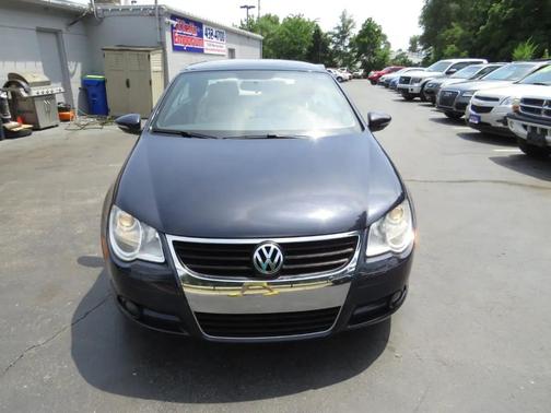 Blue 2010 Volkswagen Eos Komfort