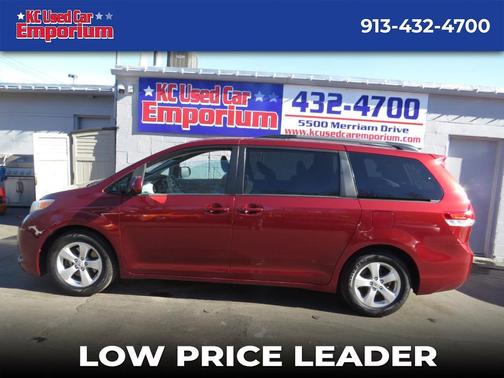 2011 Toyota Sienna LE