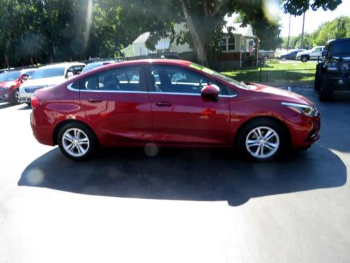 2017 Chevrolet Cruze LT
