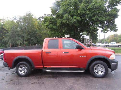 2009 Dodge Ram 1500 ST Quad Cab