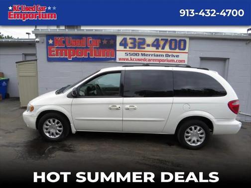 2003 Chrysler Town & Country EX