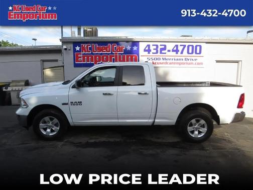 White 2014 RAM 1500 SLT