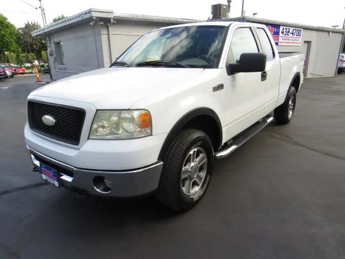 White 2006 Ford F-150 Lariat SuperCab
