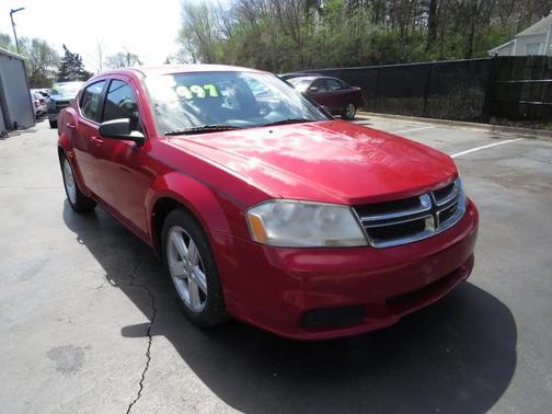 Redline 2 Coat Pearl 2013 Dodge Avenger SE