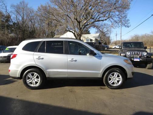 2011 Hyundai SANTA FE GLS