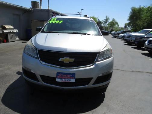 Silver 2015 Chevrolet Traverse LS