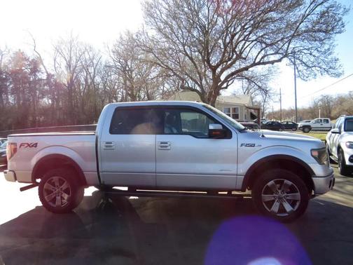 2014 Ford F-150 4WD SuperCrew 145'' King Ranch
