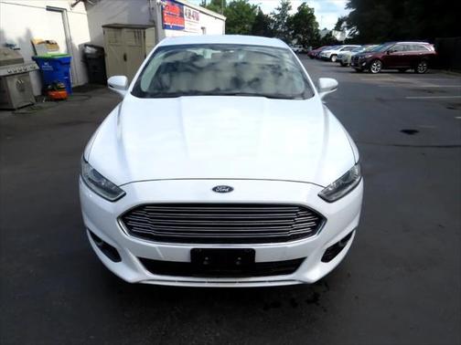 2016 Ford Fusion Hybrid Titanium