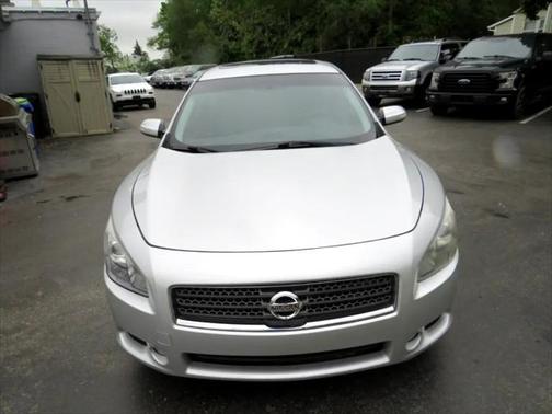 2011 Nissan Maxima SV