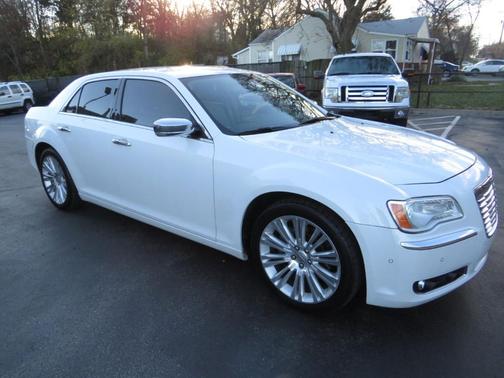 2012 Chrysler 300C Base
