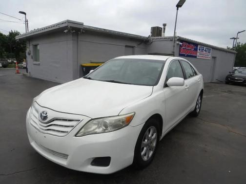 White 2011 Toyota Camry LE