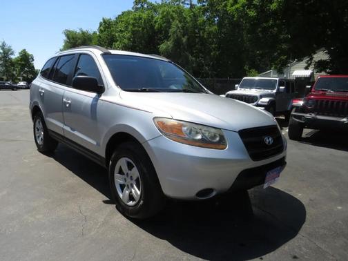 Silver 2009 Hyundai SANTA FE GLS