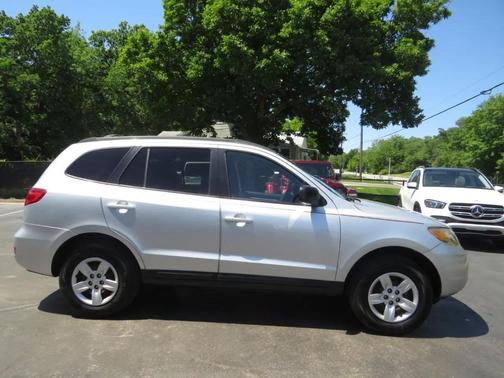 Silver 2009 Hyundai SANTA FE GLS
