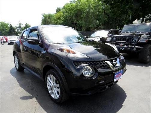 2017 Nissan Juke FWD S