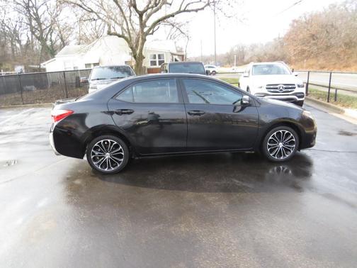 2015 Toyota Corolla LE Premium