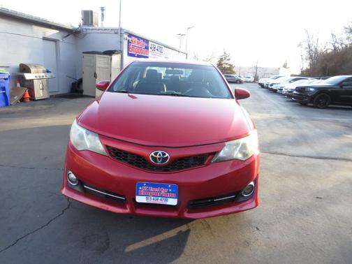 2014 Toyota Camry SE Sport