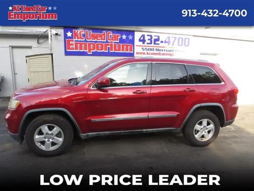 Red 2011 Jeep Grand Cherokee Laredo