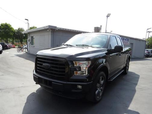 Black 2015 Ford F-150 Lariat