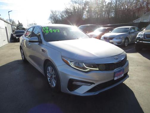 2019 Kia Optima LX