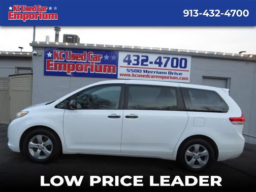 2012 Toyota Sienna 5dr 7-Pass Van I4 FWD (Natl)
