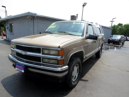 1997 Chevrolet 1500 Ext Cab 141.5'' WB 4WD