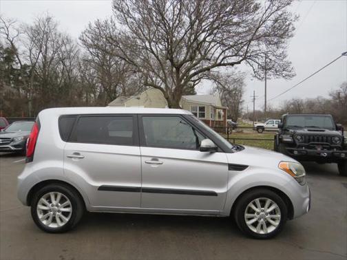 2013 Kia Soul +