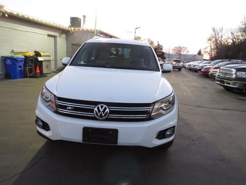 2015 Volkswagen Tiguan 4MOTION Auto R-Line