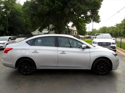2016 Nissan Sentra 4dr Sdn I4 CVT S