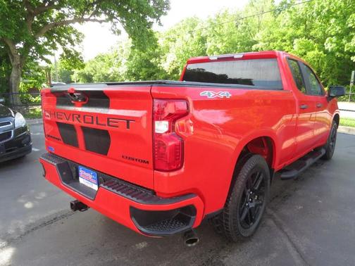 Red 2022 Chevrolet Silverado 1500 Custom