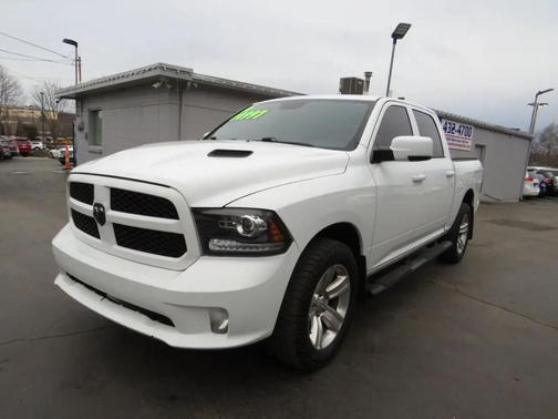 2016 RAM 1500 Sport
