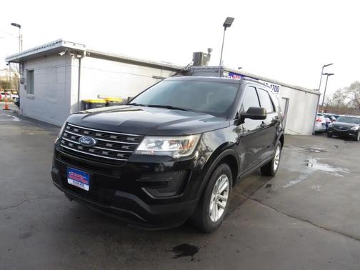 2017 Ford Explorer Base