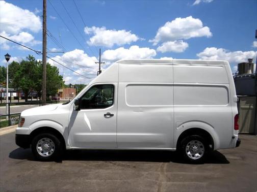 2018 Nissan NV Cargo NV2500 HD SV V8