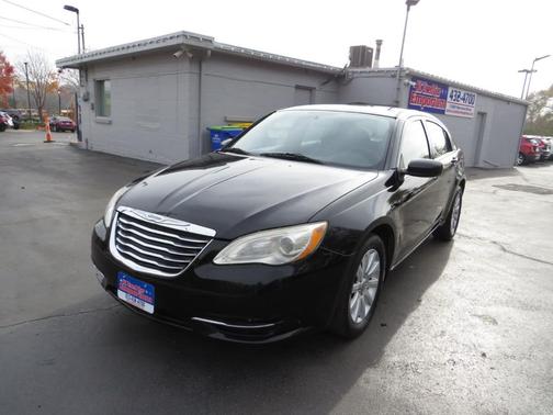 2012 Chrysler 200 Touring