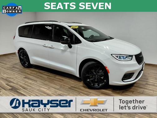 2025 Chrysler Pacifica Limited