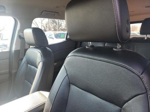 2020 GMC Acadia AWD SLT