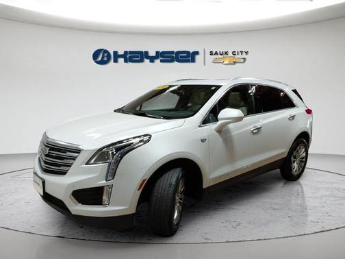 Crystal White Tricoat 2018 Cadillac XT5 Luxury