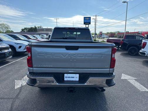 Sterling Gray Metallic 2026 Chevrolet Silverado 2500 LT