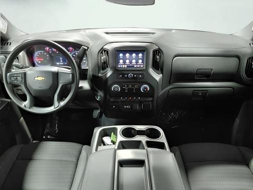 Black 2024 Chevrolet Silverado 2500 Custom