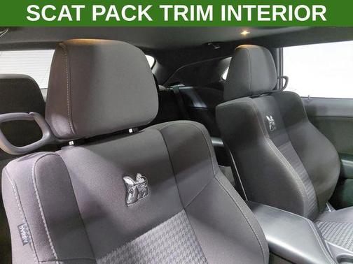 Pitch Black Clearcoat 2022 Dodge Challenger R/T Scat Pack