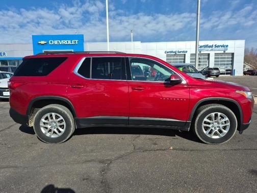 2020 Chevrolet Traverse LT Cloth