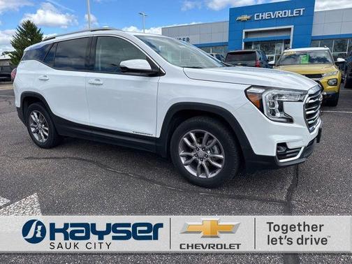 Summit White 2024 GMC Terrain SLT