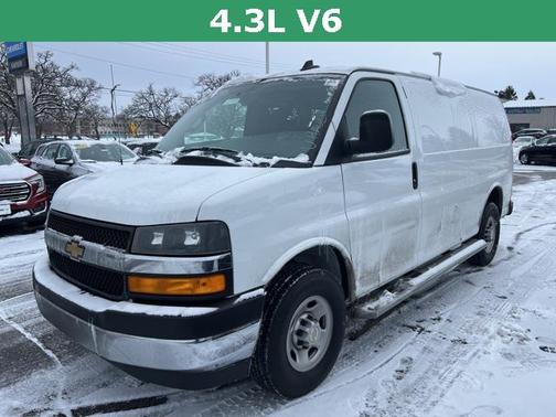 2024 Chevrolet Express 2500 RWD 2500 Regular Wheelbase WT