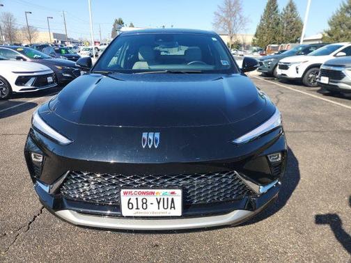 Ebony Twilight Metallic 2024 Buick Envista Avenir FWD