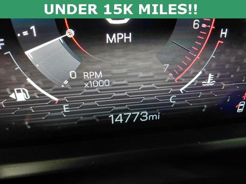 2024 GMC Acadia AWD AT4