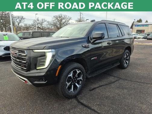 2025 GMC Yukon 4WD AT4