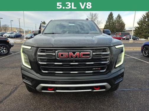 2025 GMC Yukon 4WD AT4