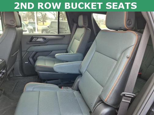 2025 GMC Yukon 4WD AT4