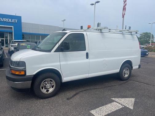 2020 Chevrolet Express 2500 RWD 2500 Regular Wheelbase WT