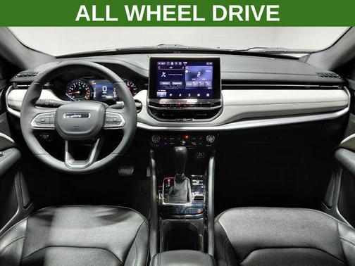 Bright White Clearcoat 2025 Jeep Compass Limited