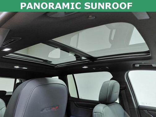 2024 GMC Acadia AWD AT4